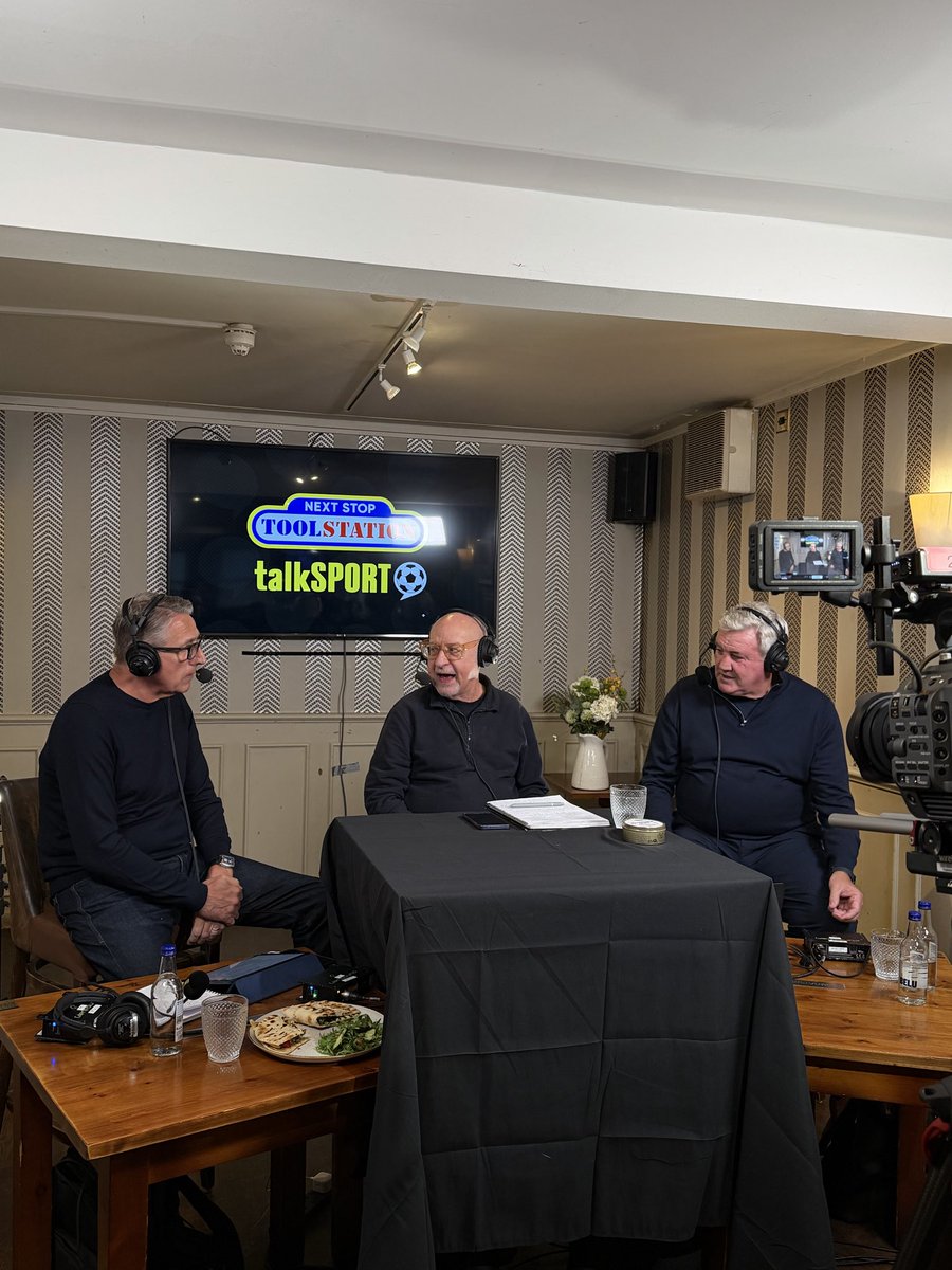 Hawksbee & Jacobs tweet media