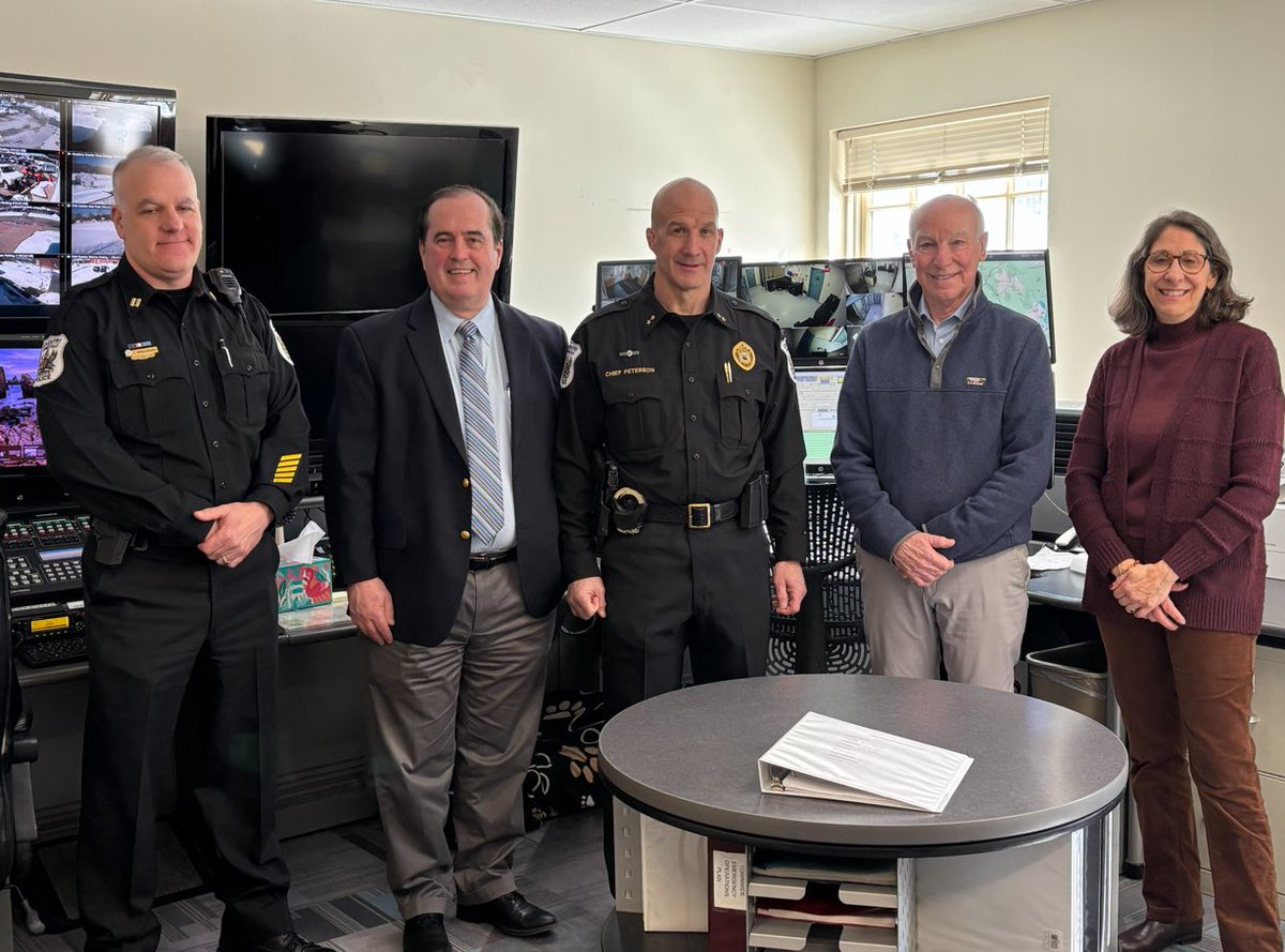 Rep. Joe Courtney tweet media