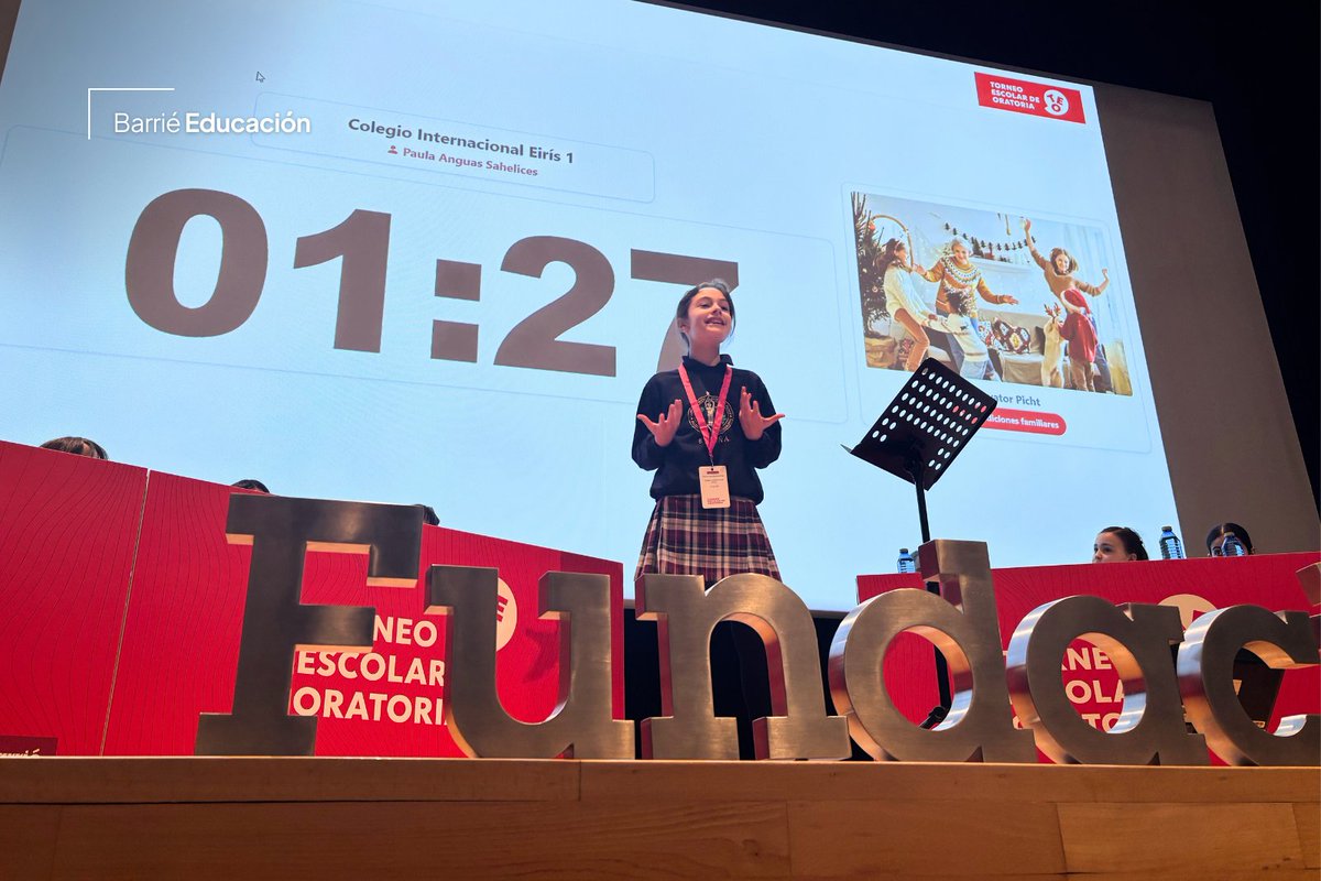 FundacionBarrie's tweet photo. 🗣️ Hoy ha arrancado en nuestra sede de A Coruña la fase de competición del V Torneo Escolar de Oratoria, en la que 80 equipos de centros educativos procedentes de 18 localidades gallegas tratarán de conseguir un puesto en la gran final del 29 de mayo.

Cientos de participantes se suman cada año a esta iniciativa de la Fundación Barrié, una actividad que fortalece el pensamiento crítico de los más pequeños y les invita a descubrir el valor de la palabra como herramienta para comprender el mundo y participar en él.

#BarriéEducación #TEO #Oratoria