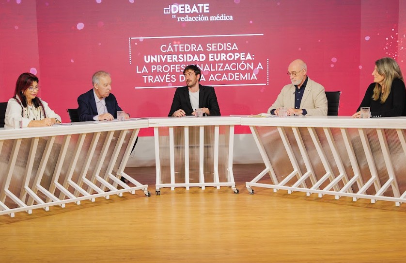 redaccionmedica's tweet photo. #DebateRM | @SEDISA_NET y @UEuropea crean una Cátedra pionera para guiar hospitales sin intuición
https://t.co/8GnkAPEa0k https://t.co/bblsWFMUbb