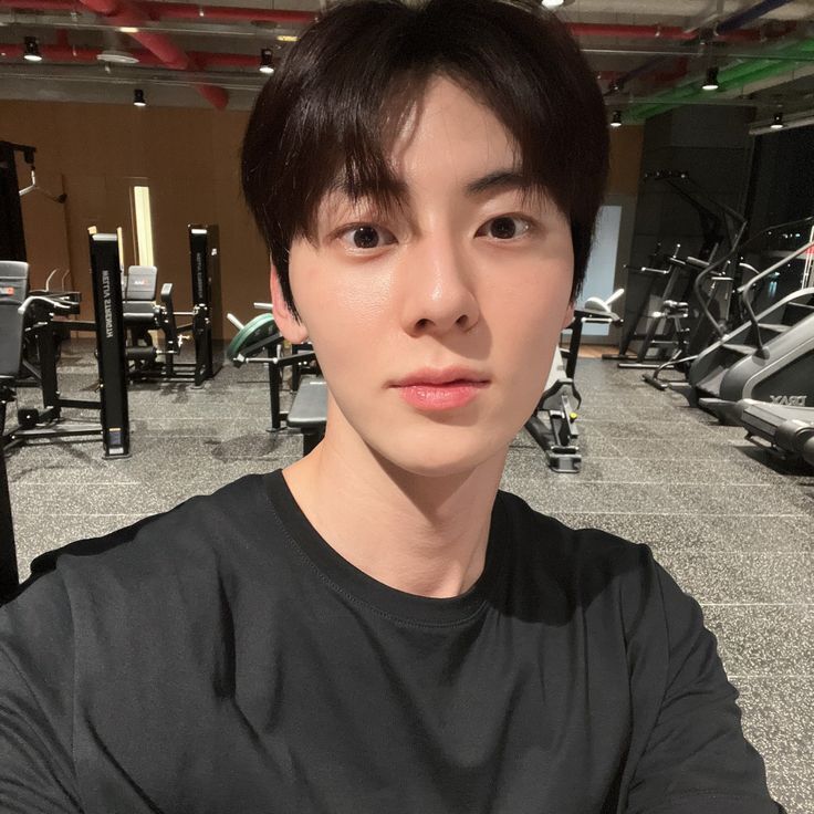 selfolssi ♤ tweet media