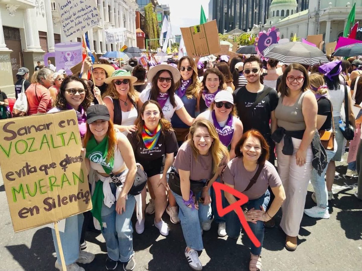 Soy un policía de CR 🇨🇷 tweet media