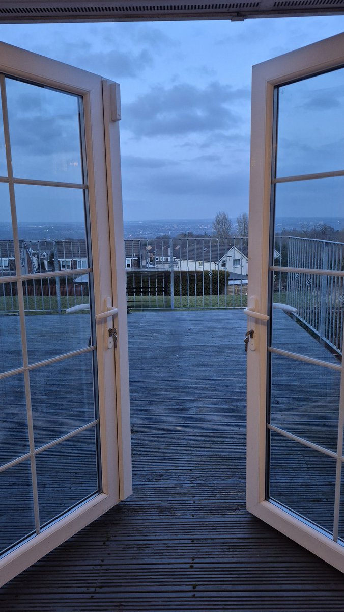 WildSoul_70's tweet image. Finally found my forever home!! 
When I saw the balcony off one of the bedrooms, I needed to have it! 😍  
Offer accepted this morning!!!
 🥳🍾😁 #HappyMonday