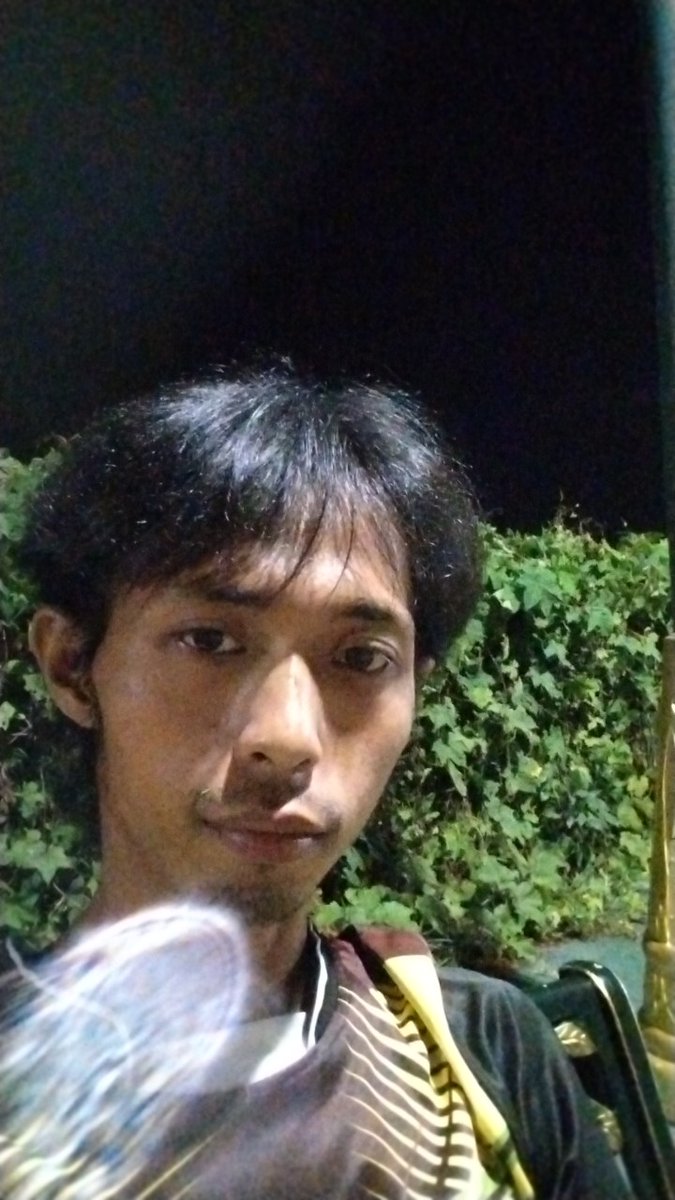 aumee260644's tweet photo. ว่างๆ ที่ทางรถไฟ#ชุมพร https://t.co/GSFhtyEy0t