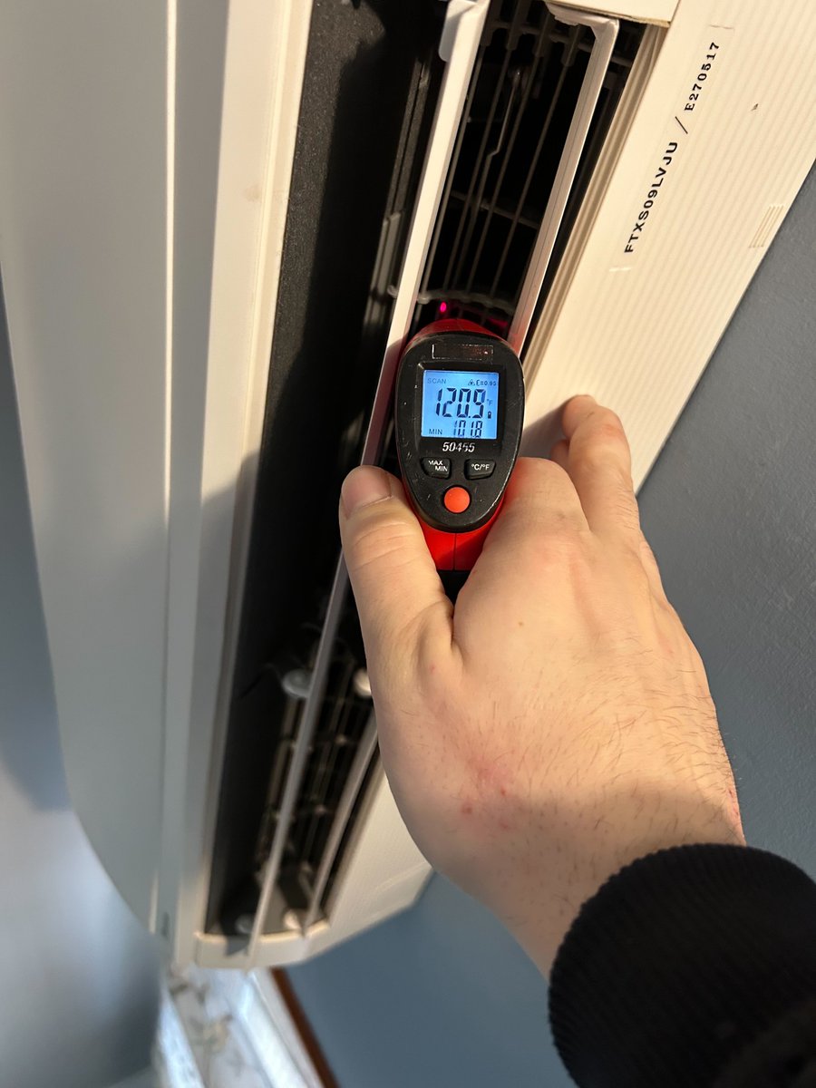 callpolarpete's tweet photo. Just like your car, your heating and cooling system needs routine maintenance.
An annual tune-up helps:
• Catch small issues before they become expensive repairs
• Improve efficiency
• Extend equipment lifespan
• Keep manufacturer warranties valid https://t.co/fLRZfWt7Ml