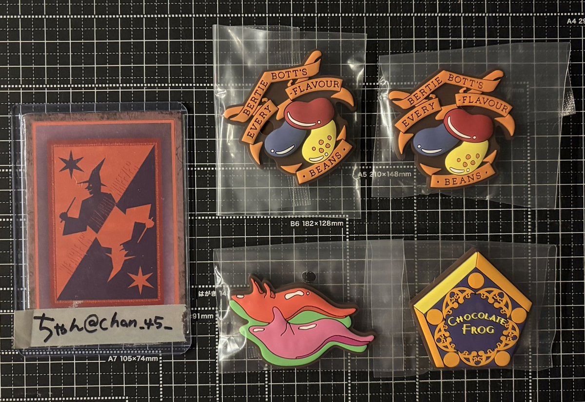 chan_45_'s tweet photo. 【交換/譲渡】一番くじ Harry Potter Magical Holiday! ハリーポッター ハリポタ

譲:画像参照(5枚)

求:画像6枚目>定価+送料

※郵送交換
※D賞↔︎E賞のみ
※基本同種交換ですが決まり次第異種>譲渡可能
※まとめて交換の方優先の為お返事お時間いただきます
※求わかりづらければコメントください https://t.co/6qIqbUknAY