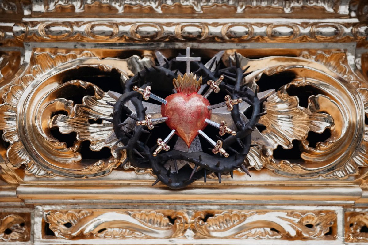 #GALERIAFOTOGRÁFICA | VÍA CRUCIS EXTRAORDINARIO POR EL CCCL ANIVERSARIO DE NUESTRAS ANTIGUAS REGLAS

Galería Completa: facebook.com/share/p/1Gpkie…