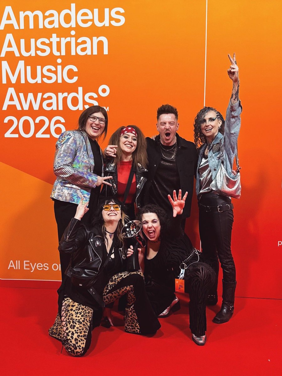 Napalm Records tweet media