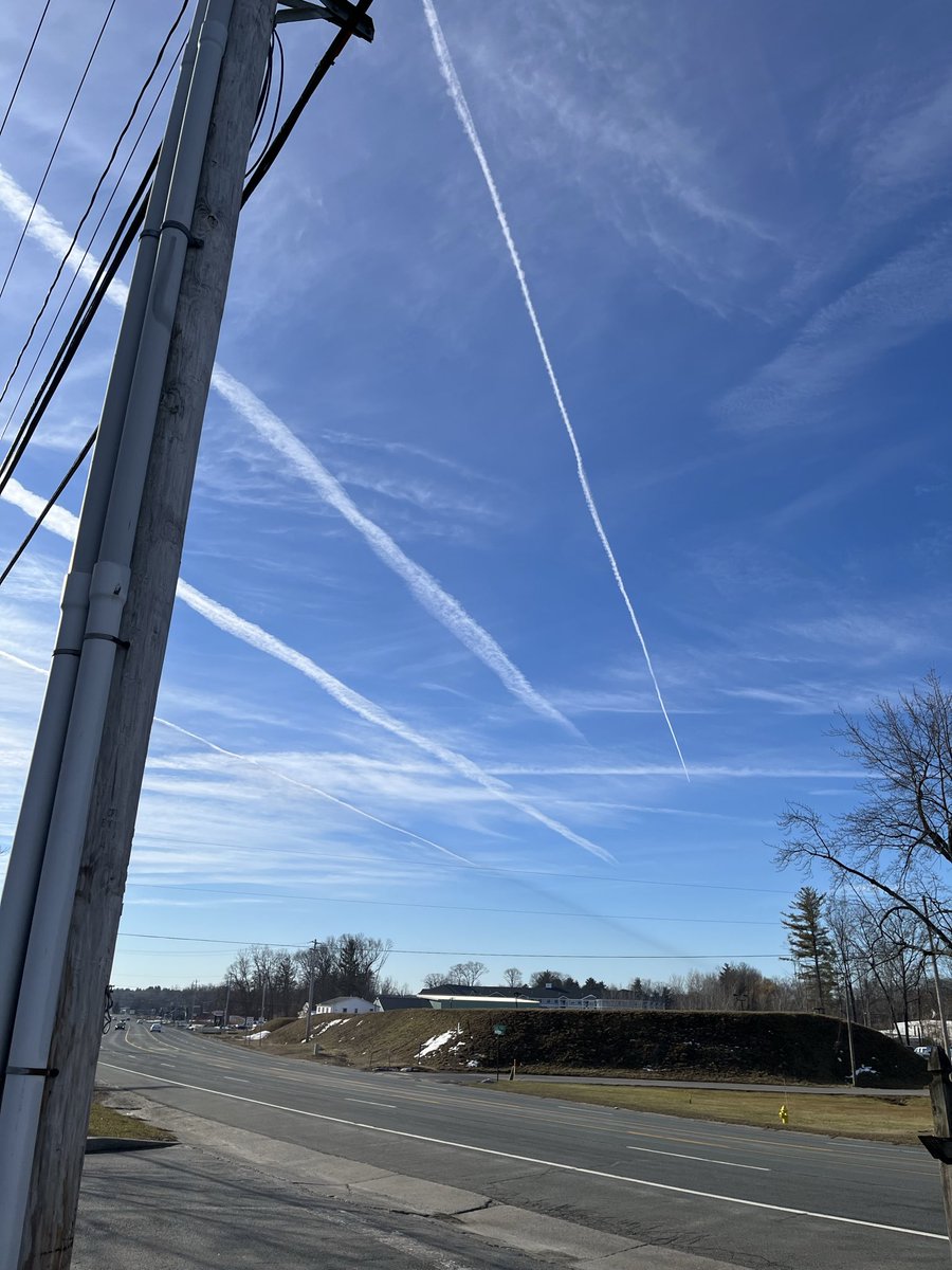 JordanaRose74's tweet photo. I’d say good morning but it’s not…they are active spraying us in Clifton Park, NY 9:23am 3/9/26 #stopsprayingus #Chemtrails @naomirwolf @RenzTom @HorwitzLawFirm https://t.co/oL8TQ41rQx