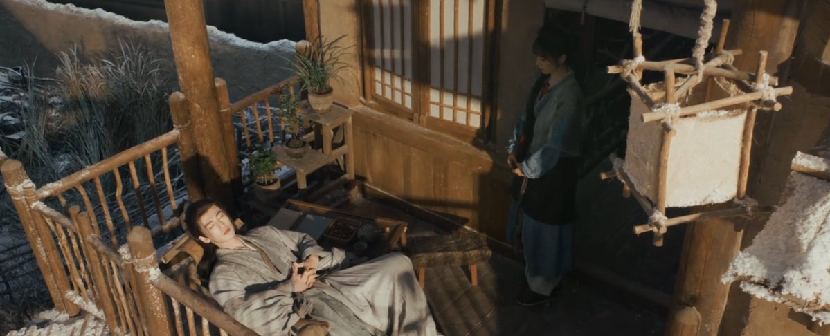 Took me out how he was just sunbathing. He really is treating this like a village retreat 😭 #pursuitofjade