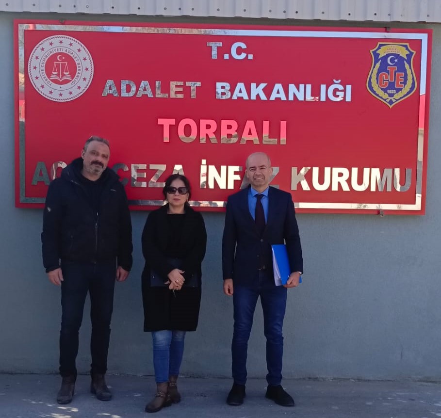HalkTorbal's tweet photo. Kurum Müdürümüz Selami ŞENER ve Kurum  Müdür Yardımcımız Gökşen Anıl DEMİREL, ceza infaz kurumunda yürütülen İngilizce , Aşçı Yardımcılığı ve Besi Sığırcılığı kurslarını yerinde inceleyerek denetimlerde bulundu. Ziyarette kursların işleyişi ve eğitim süreçleri değerlendirilmiştir https://t.co/0lPHh8T6pl