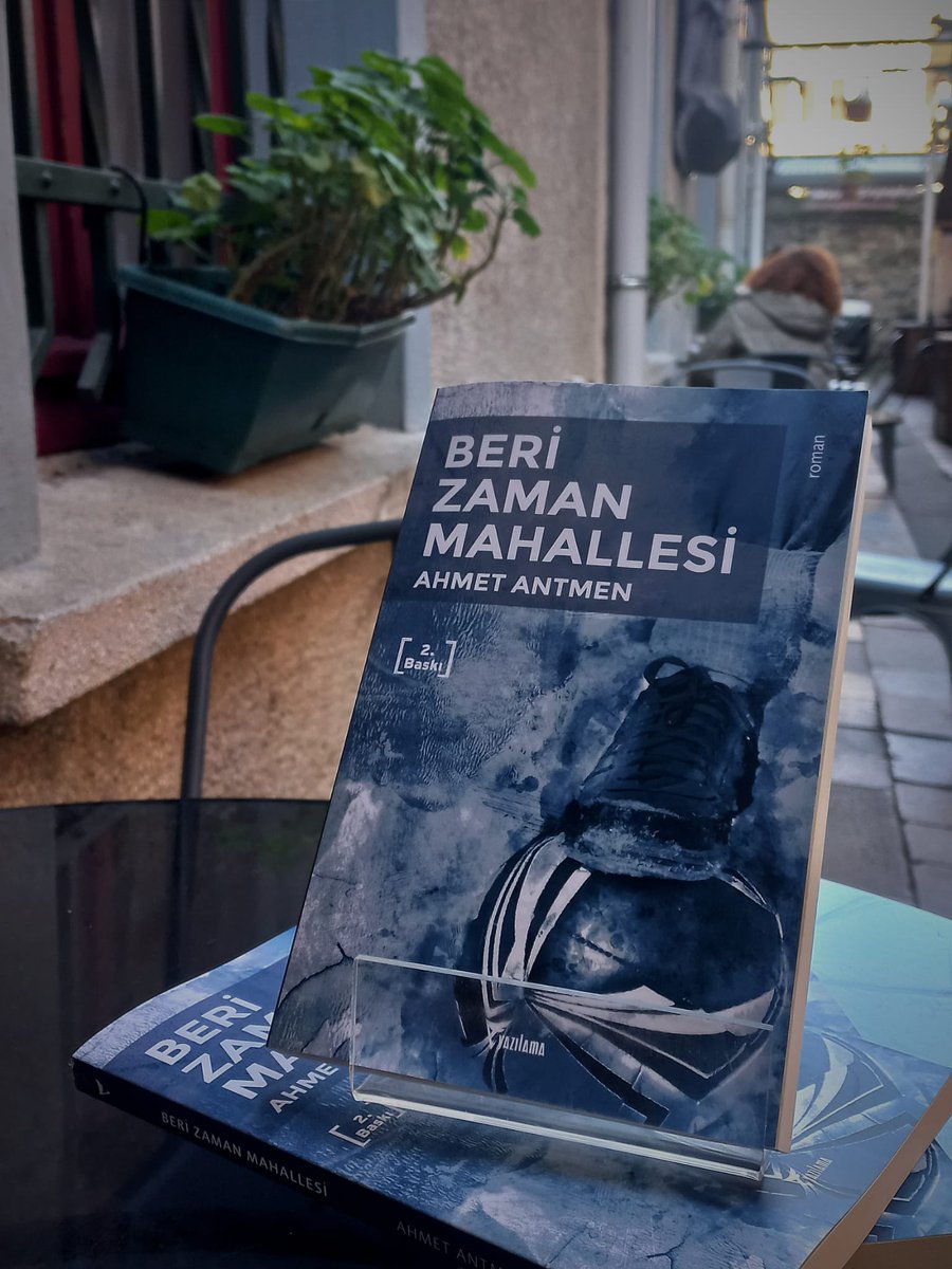 Kadıköy NHKM Kitabevi tweet media