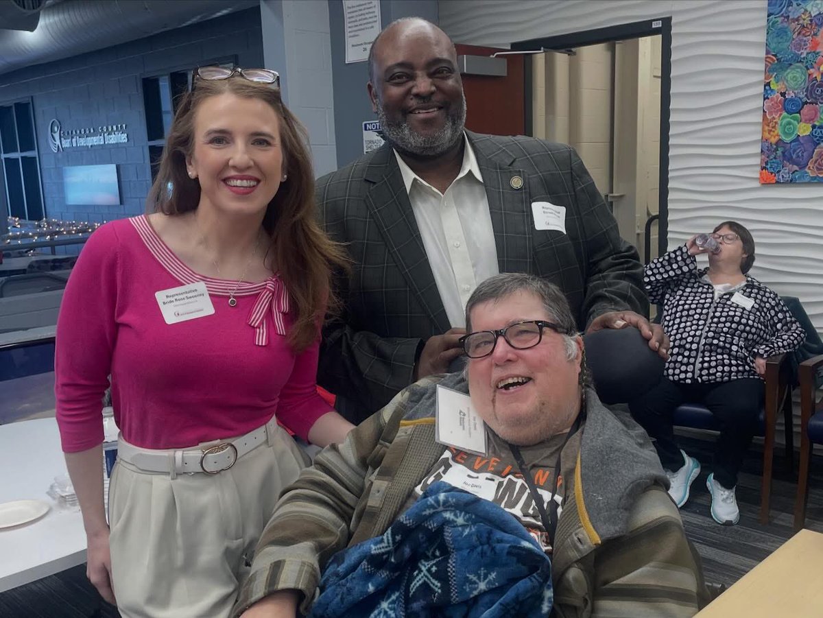 Bride Rose Sweeney tweet media