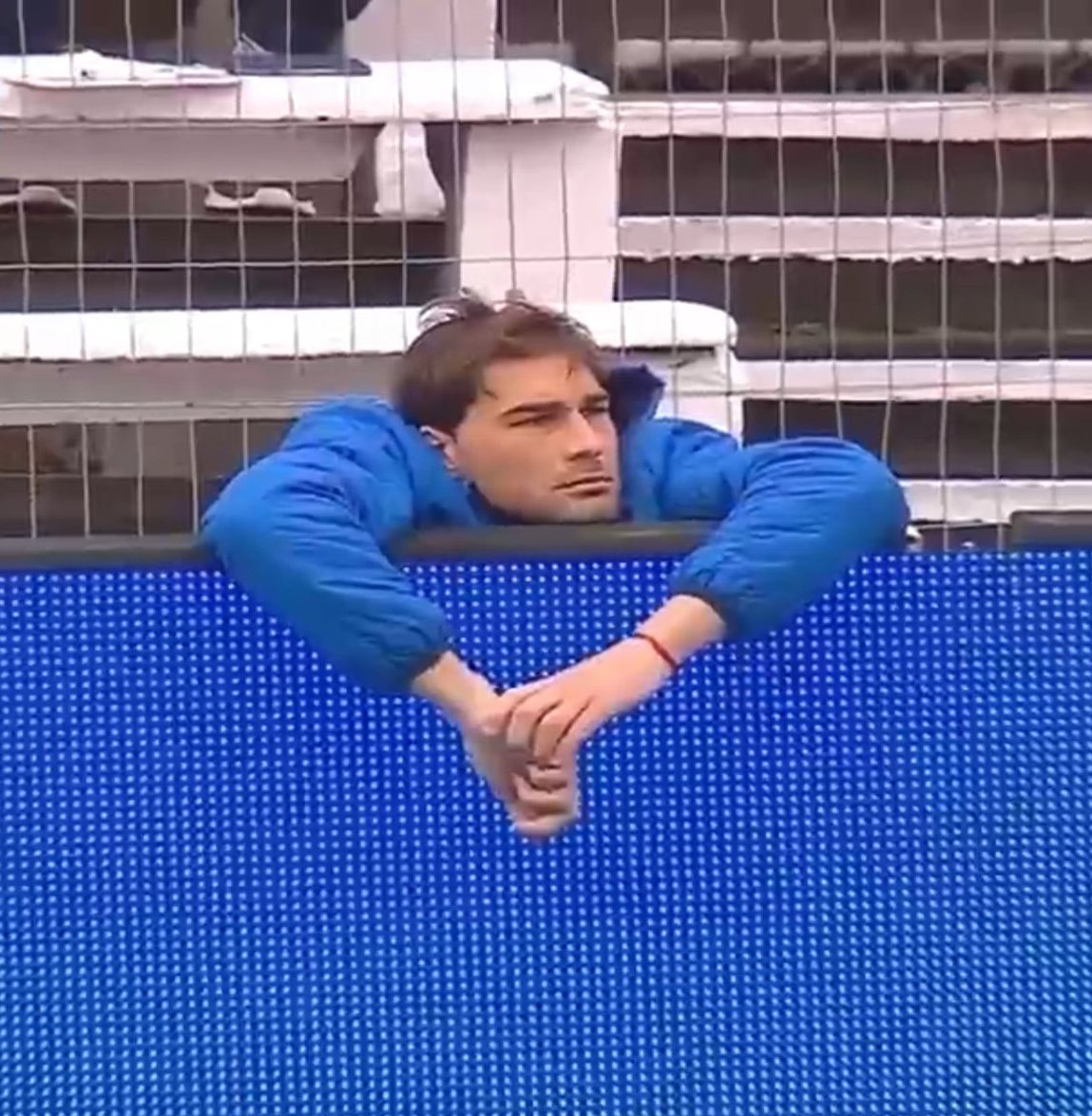 asi
asi se siente vivir cuando tus jugadores son una pija