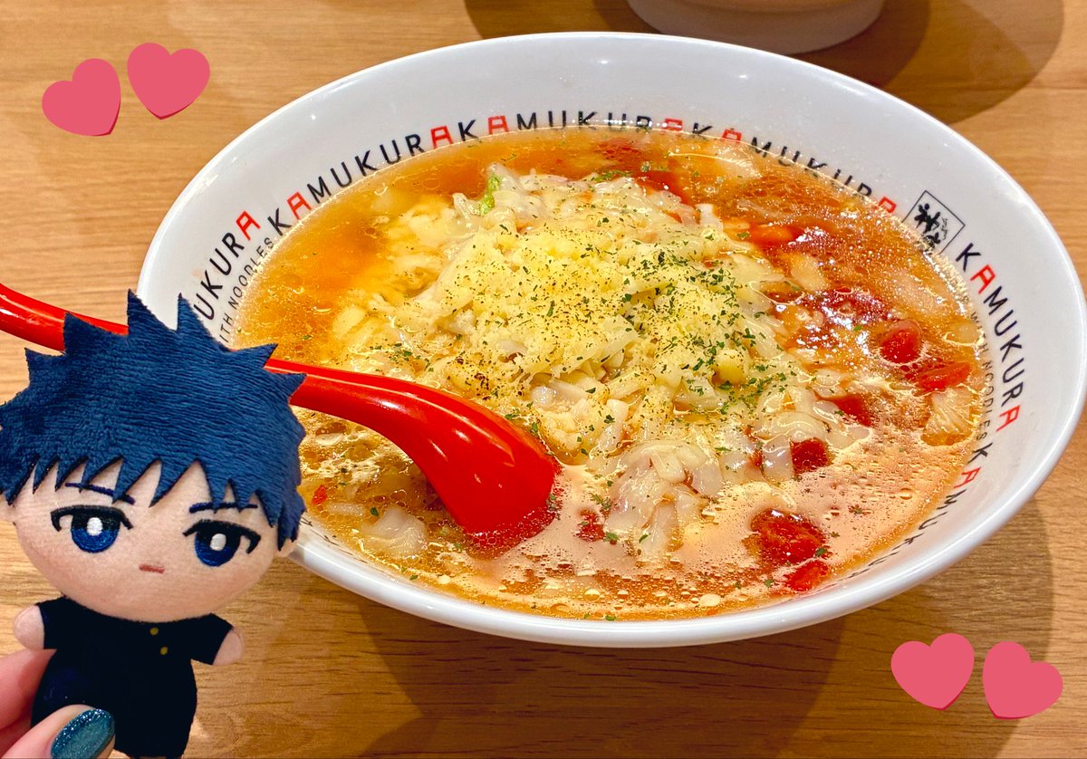 yuria3963's tweet photo. 夜ご飯に神座さん行ってきました🍜

お席は悠仁とお兄ちゃん席👍✨
悠仁の逕庭拳ラーメン食べた🍅🧀
めっちゃくちゃ美味しい……、是非福岡にも出店して欲しい…(*´﹃`)ｳﾏｧ https://t.co/lWiGFMcE9J
