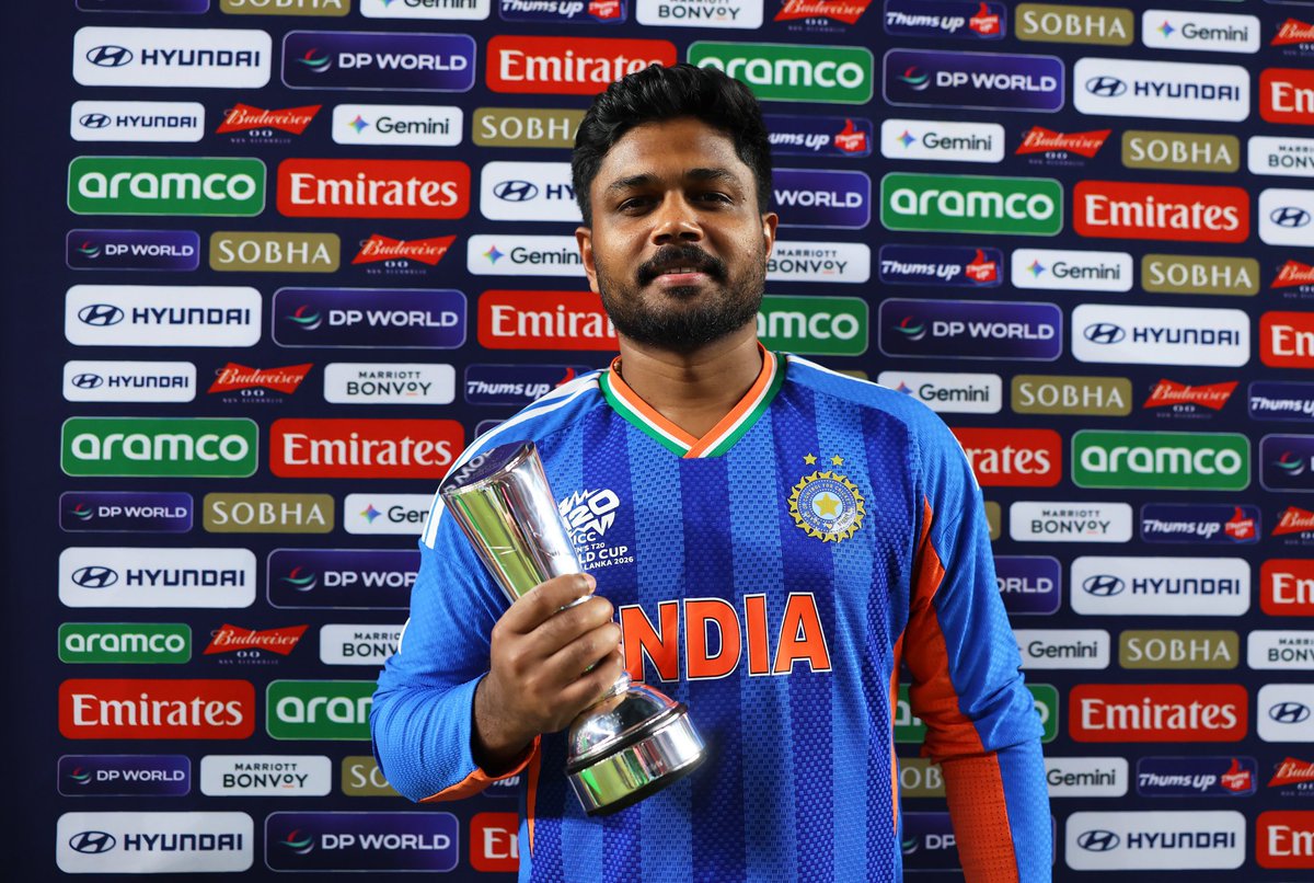 ImSiku55's tweet photo. BACK TO BACK 🏆
Congratulations...#TeamIndia ❤️
New Captain 🎓 @surya_14kumar 
@GautamGambhir @akshar2026 @Jaspritbumrah93 @ishankishan51 @IamSanjuSamson @hardikpandya7 @abhisheksharma @TilakV9 @VarunChakarava_ @IamShivamDube @@rinkusingh235 @mdsirajofficial 
#indvnz #T20worldcup https://t.co/MZGhzO3vFc
