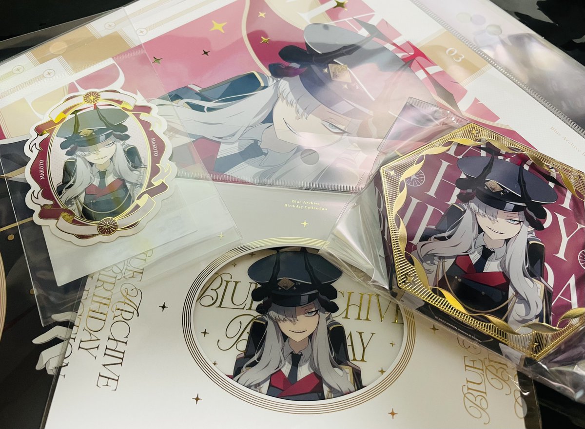 pixivFANBOXでマコト誕生日絵先出しを公開しました!
支援者様ぜひ見てやってください〜!
https://t.co/jZ1O3voPit 