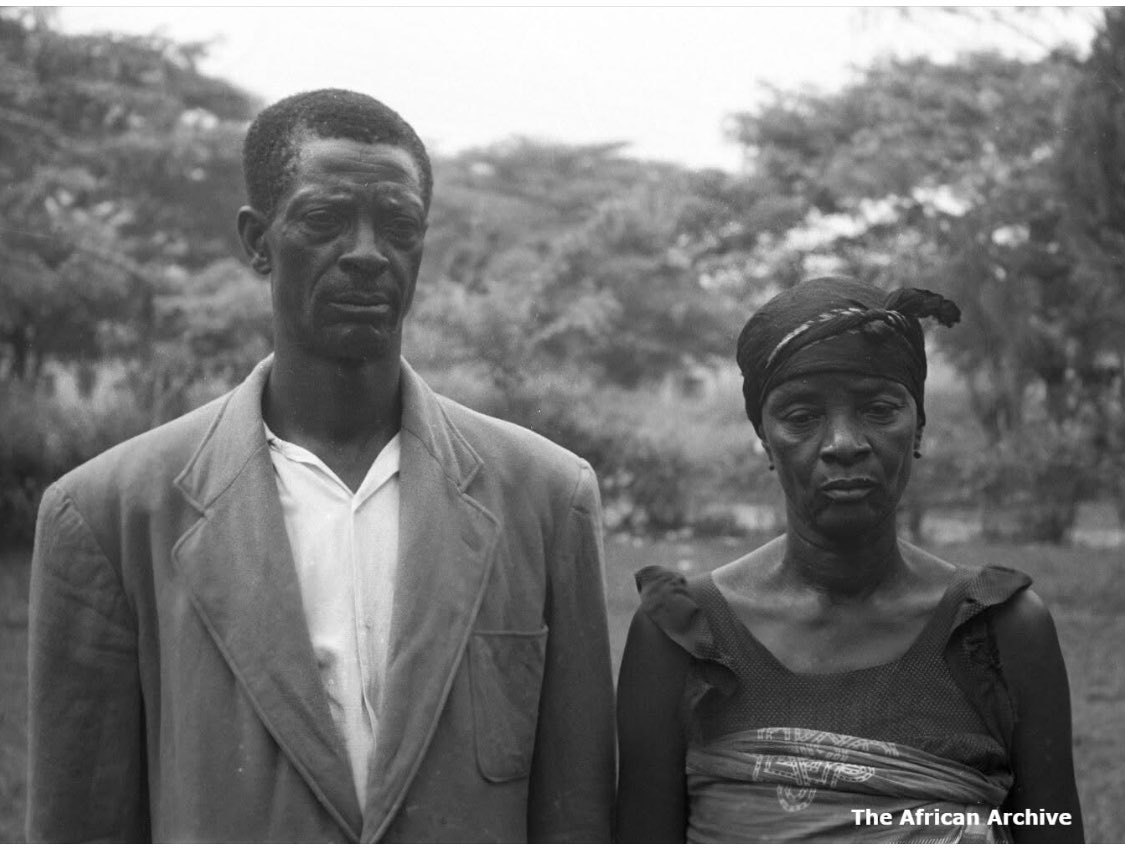Parents of Patrice Lumumba 
1964.

The resemblance 🤯