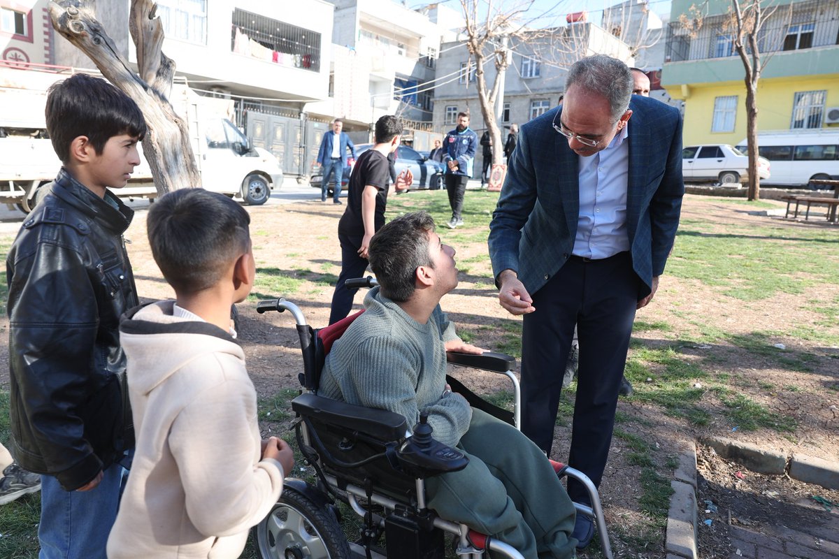 Mübarek Ramazan ayının bereketini ve paylaşma ruhunu hemşehrilerimizle birlikte yaşamaya devam ediyoruz.

İlçe Başkanımız Sayın Süleyman Elgün ve kıymetli Meclis Üyelerimizle birlikte yetim ailelerimizi ziyaret ederek kurban ve gıda kolilerimizi teslim ettik. Gönüllere