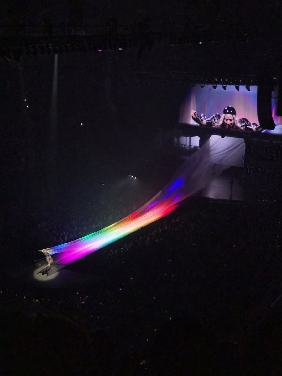 Fenix 🔜 AKW tweet media