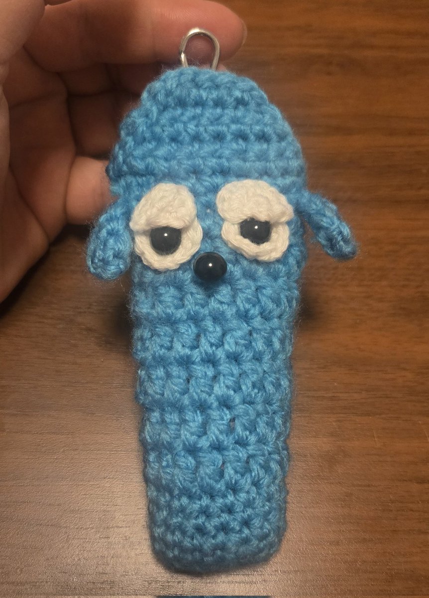 ウヨナ tweet media