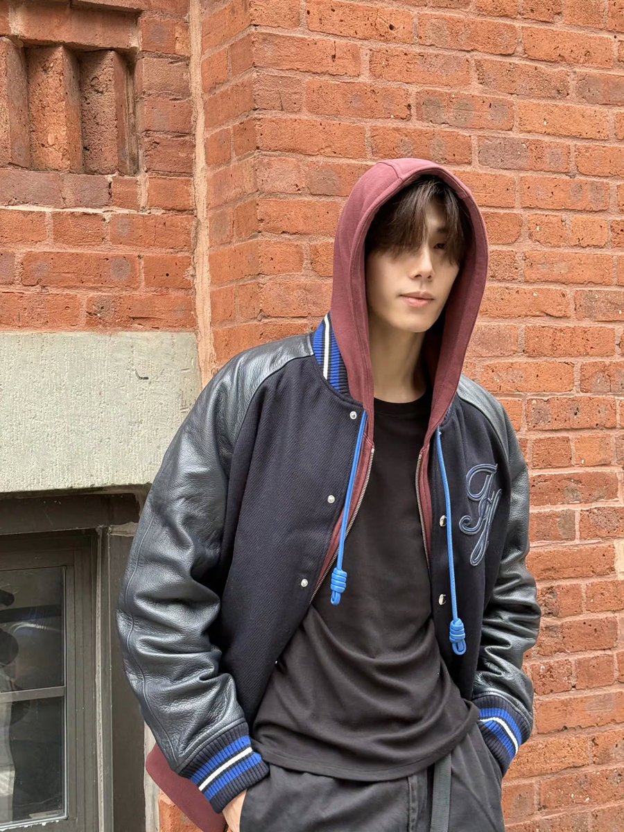 IG 📸 <a href="/phuwintang/">phuwintang</a> 

Who knows?

#phuwintang