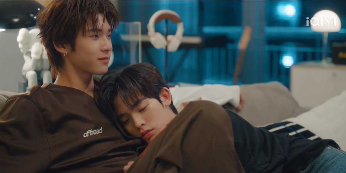 sfkkfs_'s tweet photo. สเปคที่ชอบ : 

คนที่คอยซัพพอต เป็นกำลังใจให้ 
คนที่คอยดูแล เป็นห่วง 
คนที่ตั้งใจ พยายามไปพร้อมกับเรา 
คนที่ให้เกียรติเร���ในทุกๆเรื่อง 
คนที่มีใจให้เราแค่คนเดียว 

 #ด้วงกับเธอEP6 https://t.co/Eu5tseLRI6