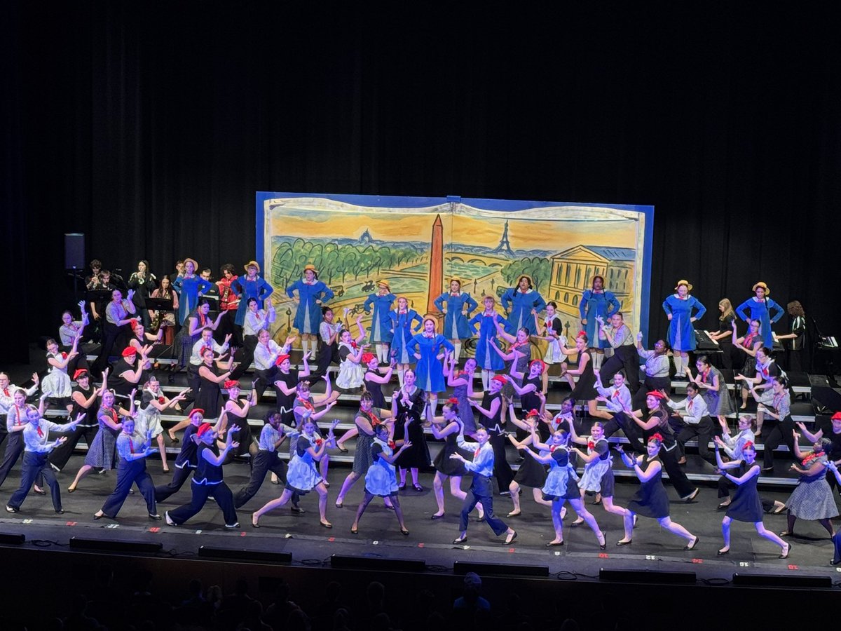 Linn-Mar Volleyball tweet media