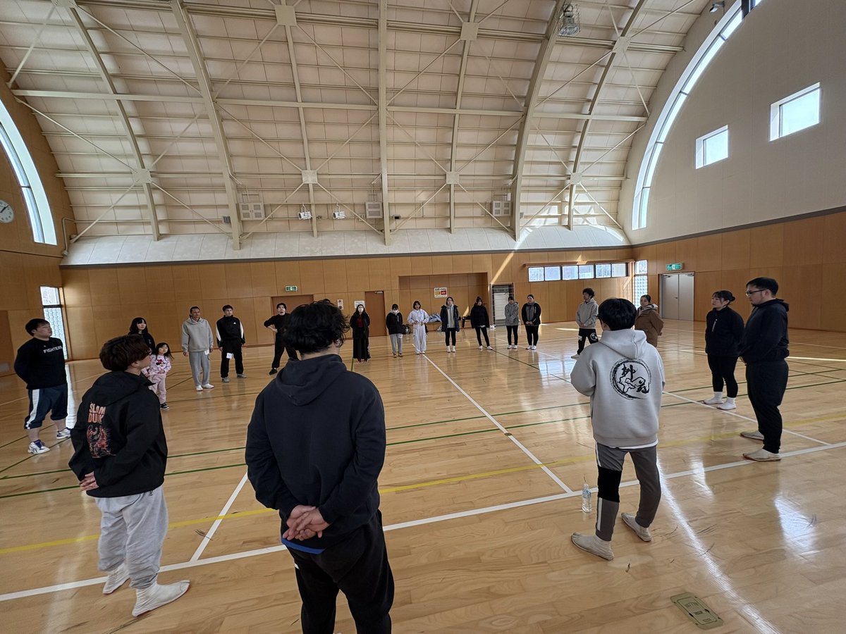 ryuenouka's tweet photo. 🗣️2026年度　＼第1回　柳苑合同合宿／

久しぶりの再会に、新メンバーの顔合わせ、
冬の練習の成果の見せ合いっこ、
今年度作品の振り落とし！！！

盛り沢山な第1回合宿でした❤️‍🔥✨

#柳苑謳歌 https://t.co/xdEU2jByrg