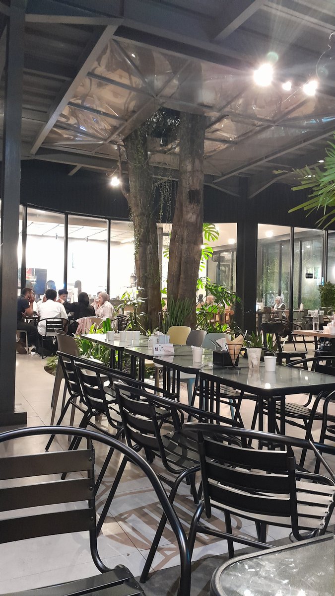 MartinHarist's tweet photo. Bukbernya disini https://t.co/RDFgrUQYM8