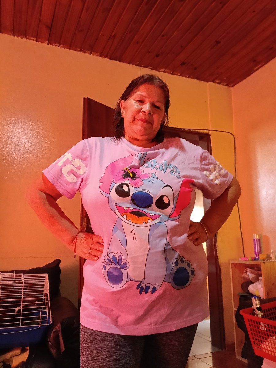 María Rosa Santos tweet media