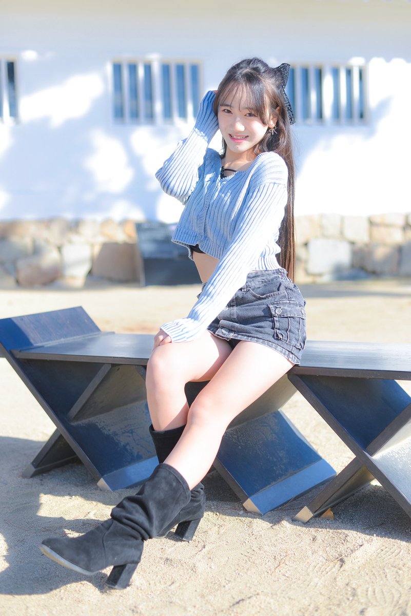 ryo515tw_'s tweet image. 2026.1.12(月祝)広島県福山市福山城周辺
聖那ちゃん③(リク撮)
#聖那 #JC2