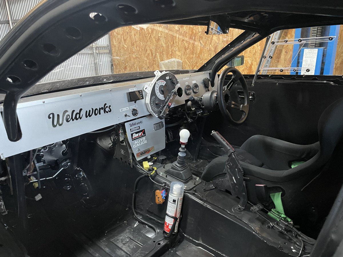 KC8025's tweet photo. ほぼ自作でかなり時間かかったけど、frp1プライのトランクとバーチカルウイングとペラッペラのダッシュボードと全面ポリカウインドウがイチオシ！！！！ https://t.co/70NrUjrb4c
