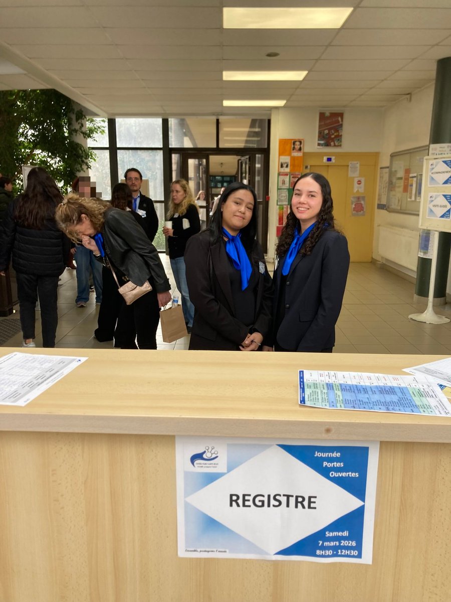 Lycée Régional Parc Saint Jean tweet media