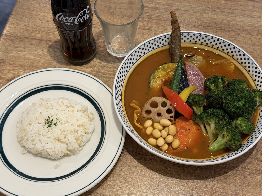 🌙💙 tweet media