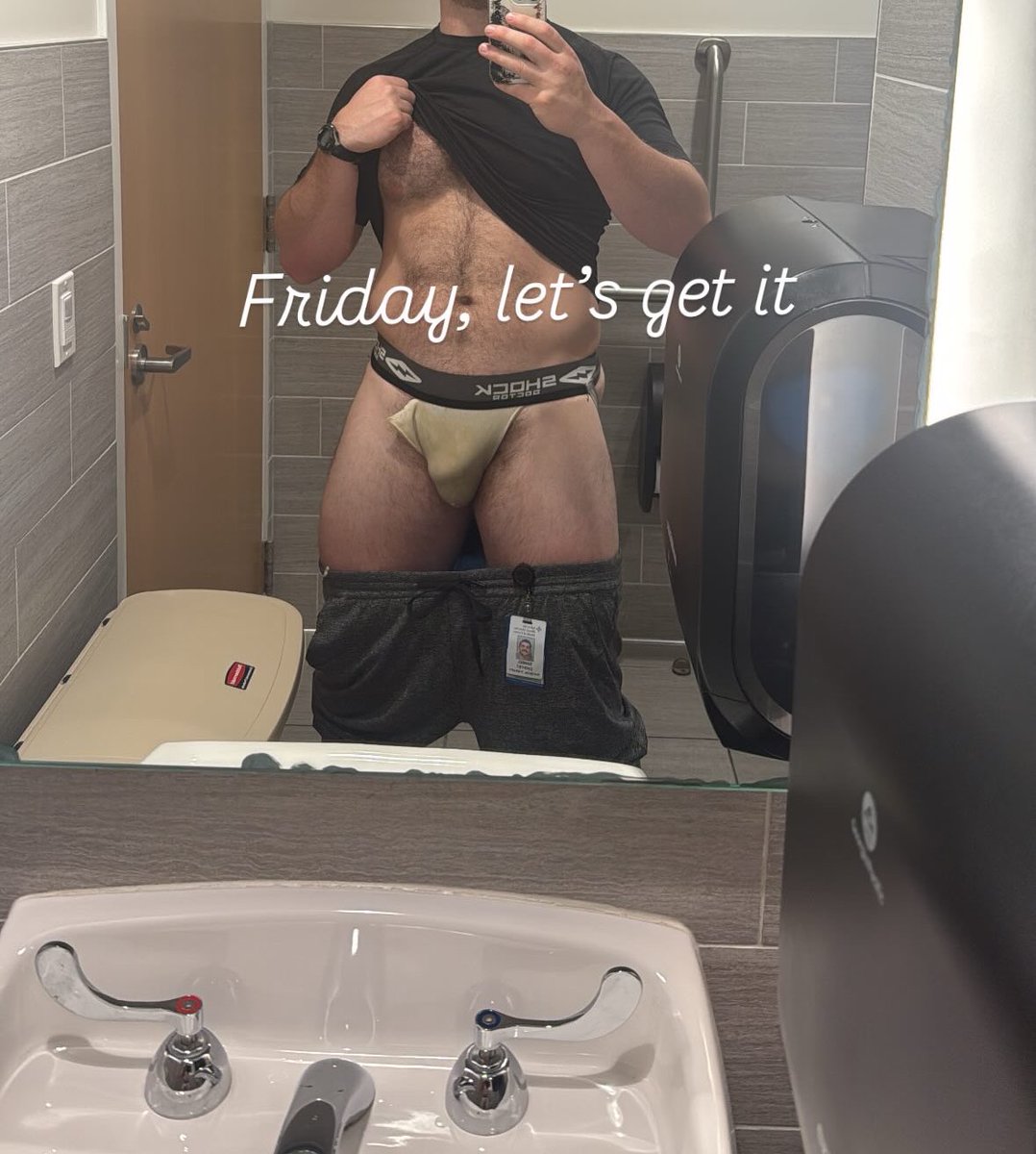 Jock_Strapr's tweet photo. Jockstraps barely hanging on, part two https://t.co/4iqhq4RZPO
