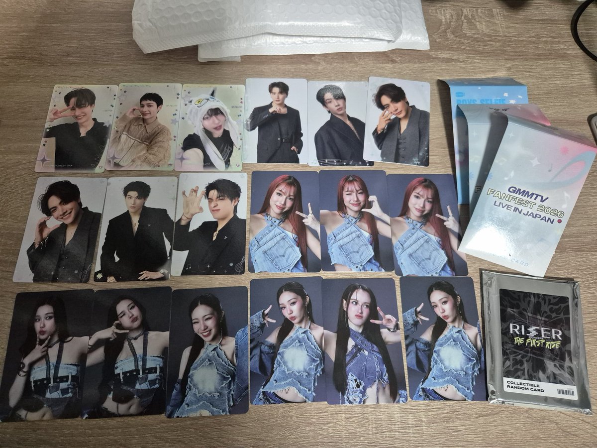 เตือนค่ะ เราสั่งแต่คอลญี่ปุ่น ไป 10 ซอง ได้ไม่ครบ ได้คอลอื่นแถมแกะแล้ว 

สั่งกับแอคนี้ @.puffymine
ได้เงินคืนมาแล้วแต่ไม่อยากให้คนอื่นมาโดนแบบเราค่ะ

#ตลาดนัดgmmtv
#GMMTVFANIVAL2026
#rvpuffymine