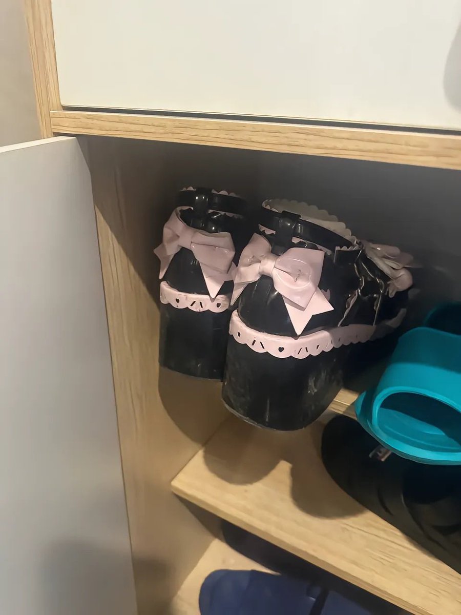 可爱的鞋子 tweet media