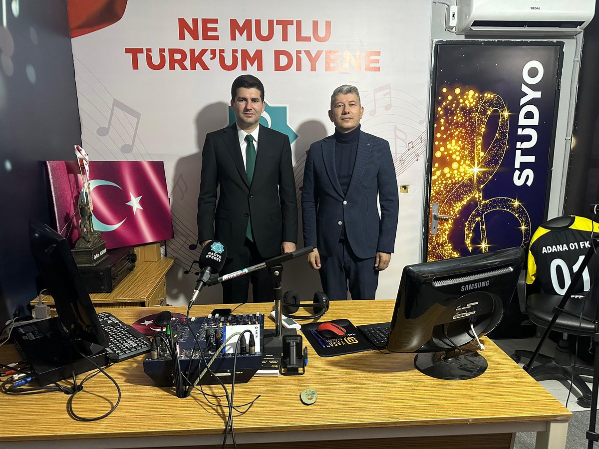 ayyildirim1's tweet photo. Radyo Efebey’i ziyaret ederek canlı yayın programına konuk olduk.

Samimi bir sohbet ortamında; Ülkü Ocaklarımızın faaliyetlerini ve yürüttüğümüz projeleri dinleyicilerle paylaşma fırsatı bulduk. Misafirperverlikleri için @radyoefebey ailesine teşekkür ediyorum. 🇹🇷 https://t.co/qCMQ13eDuX
