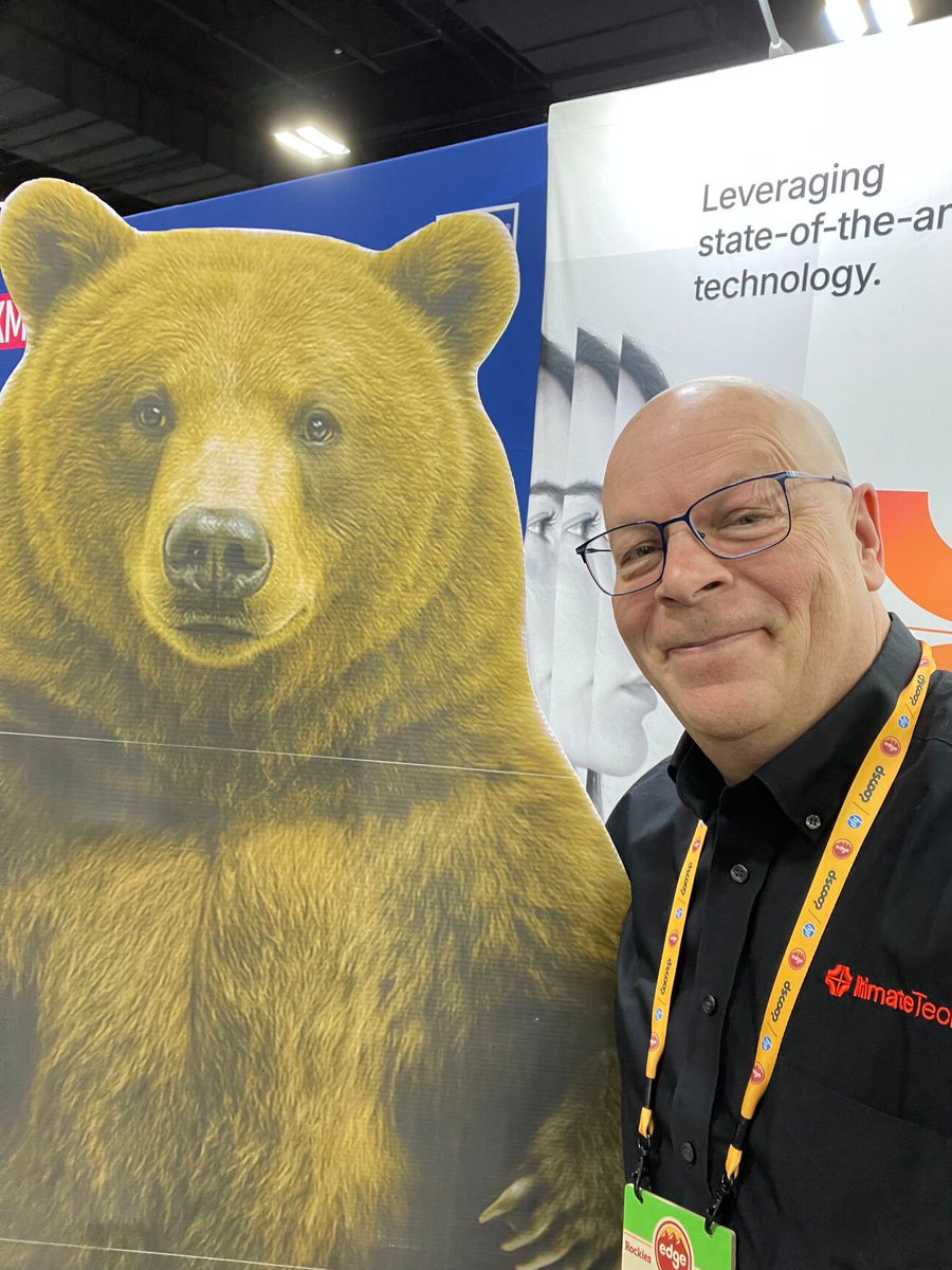 Ultimate Tech tweet media