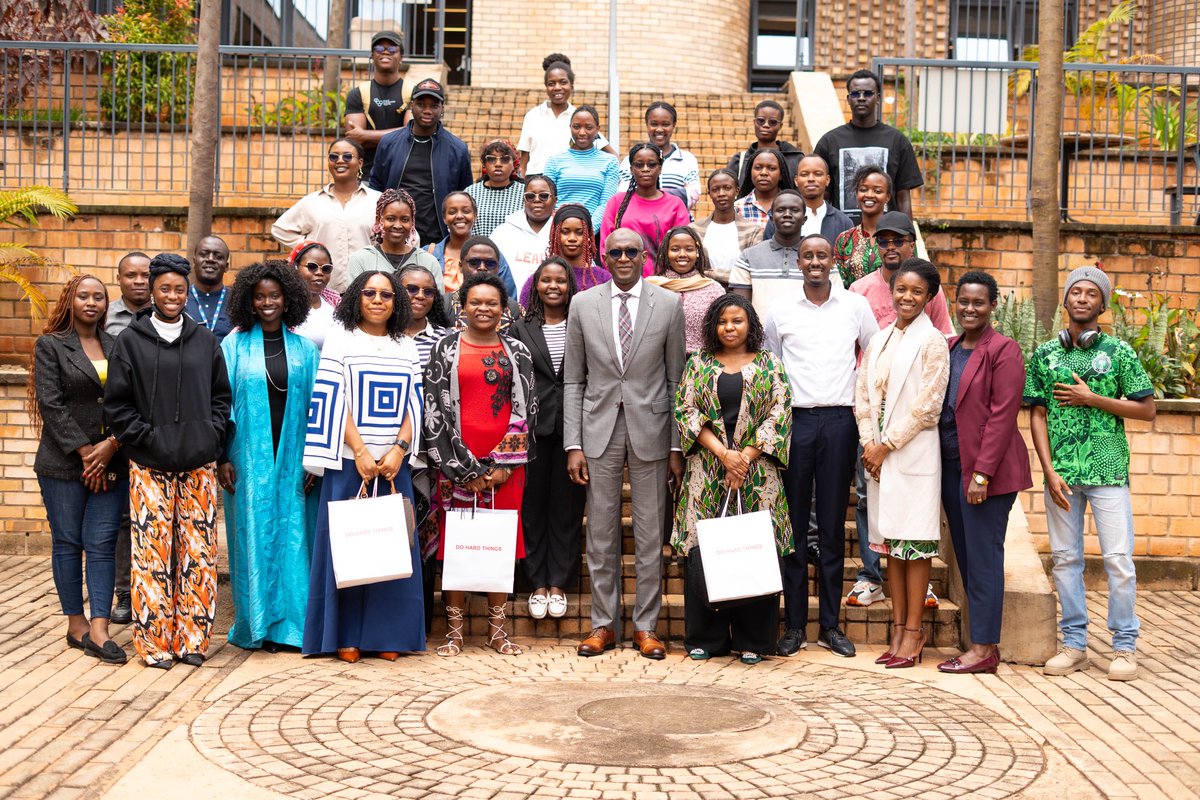 Nigeria High Commission, Kigali tweet media