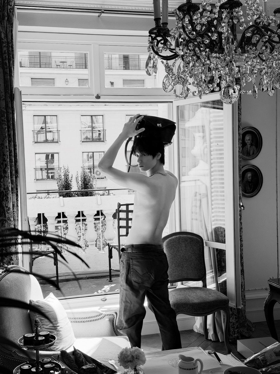 iSOHNPOP's tweet image. what the michin holy shibal??!?)