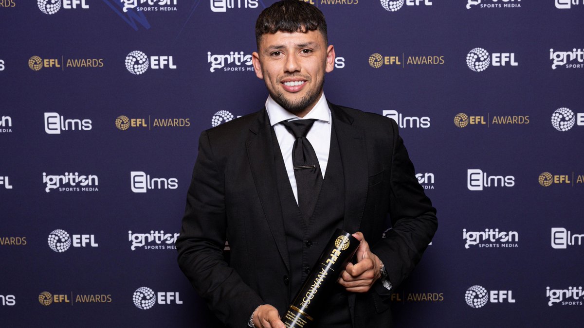 Benjamin Bloom tweet media