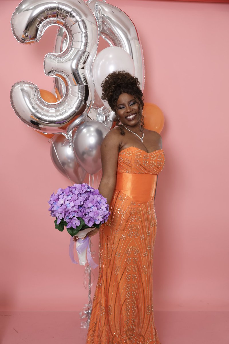 _Foyinsi_'s tweet photo. Didn’t experience any birthday blues for once 🥹🥹🥹 https://t.co/H5Ba8t8CaX