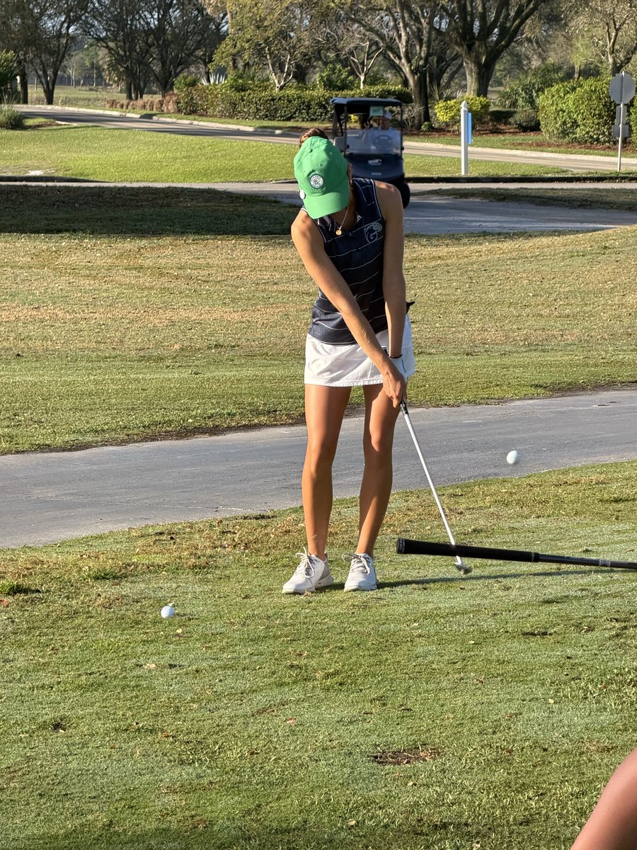 AveMariaWGolf's tweet photo. Let’s go Gyrenes! https://t.co/MQOVvsYYT3