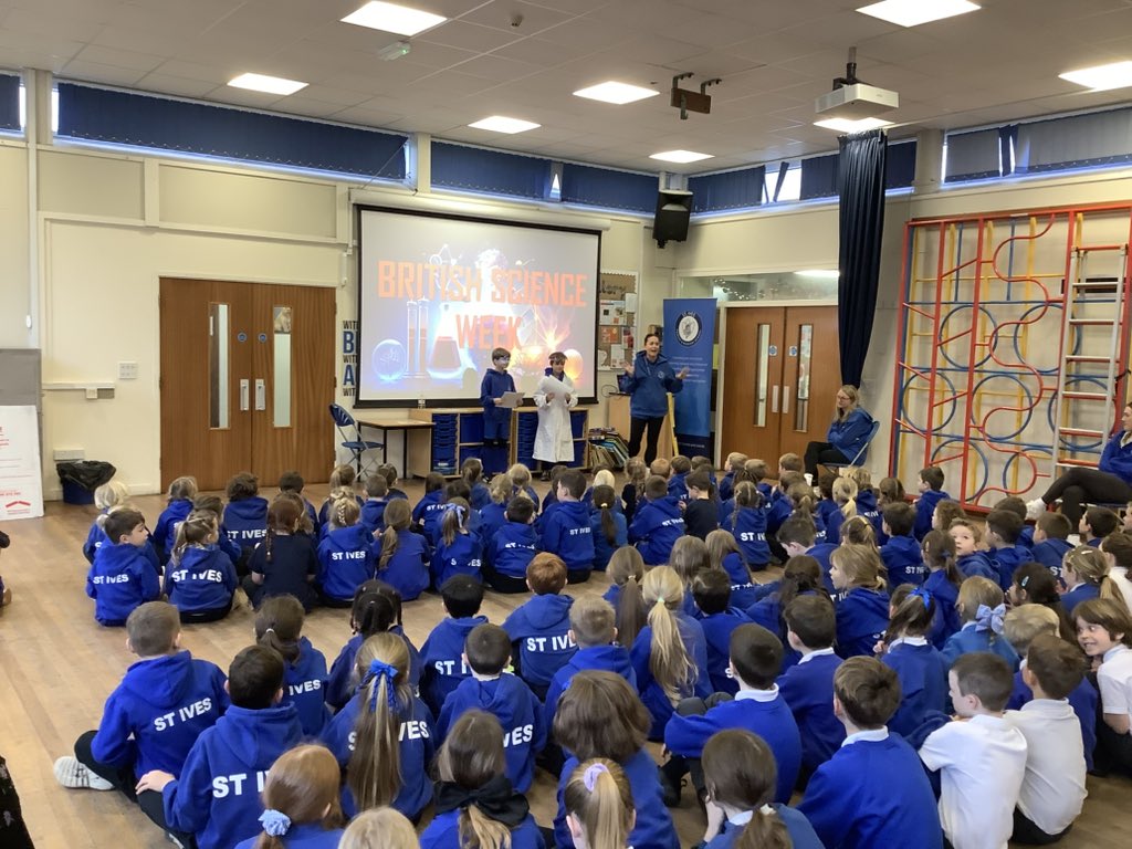 stivesprimary6's tweet image. The Year 6 Science Ambassadors have delivered a fantastic assembly to launch British Science Week #BritishScienceWeek2026
