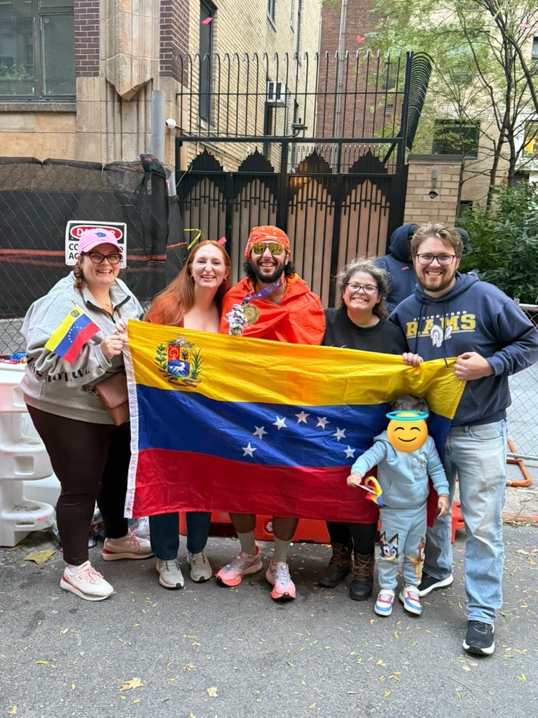 angelina⸆⸉ | 🐞🦋FENWAY🦋🐞 tweet media