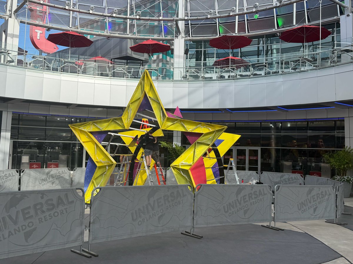 Inside Universal tweet media