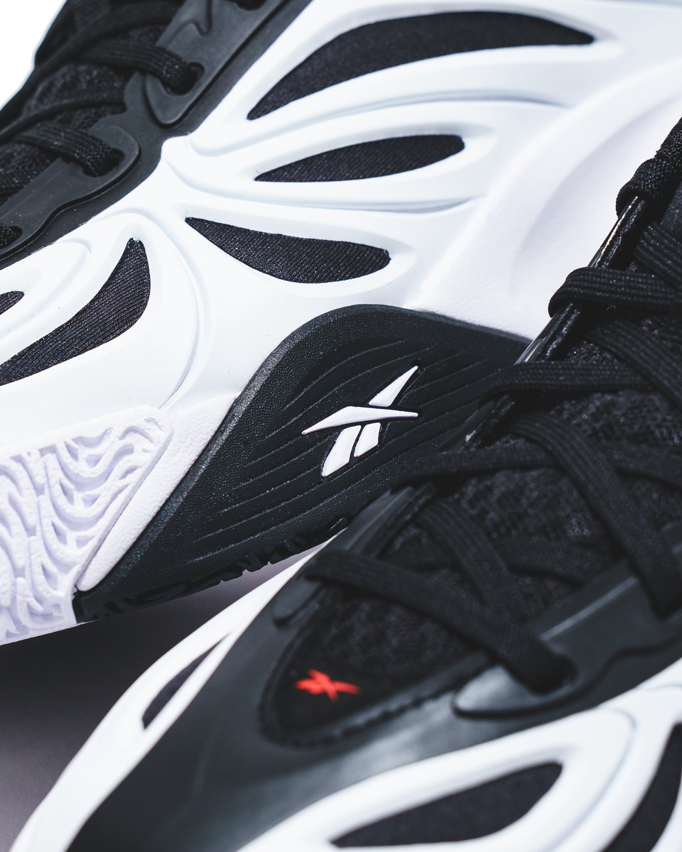 Solestop tweet media