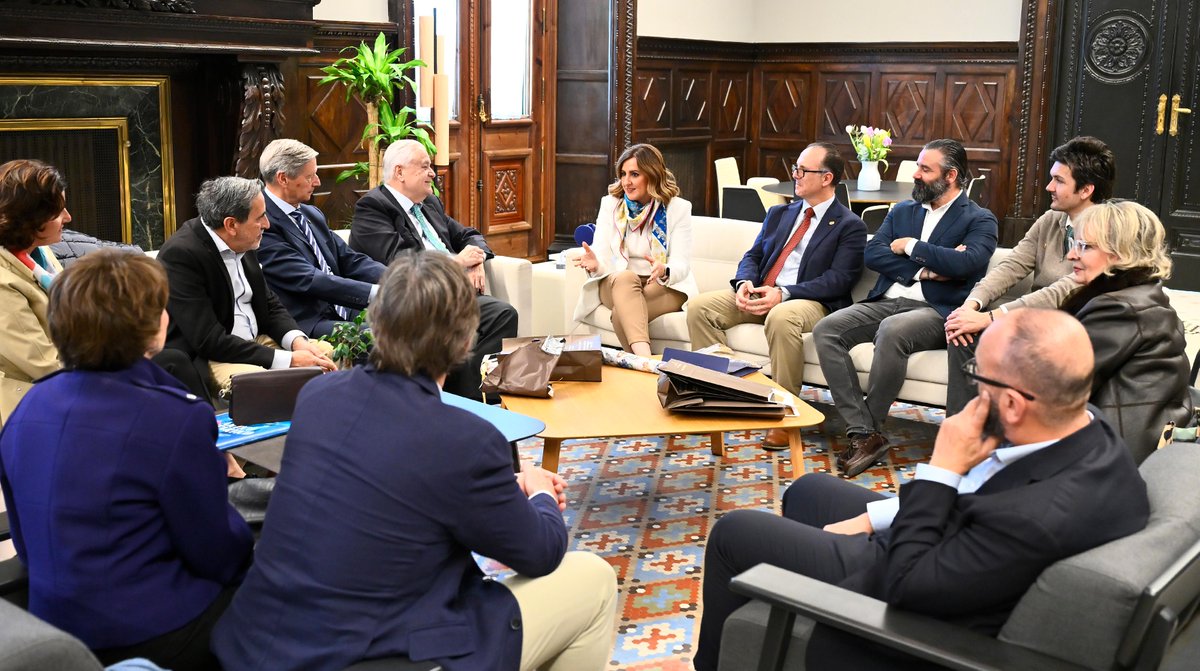 Museo de la Seda tweet media